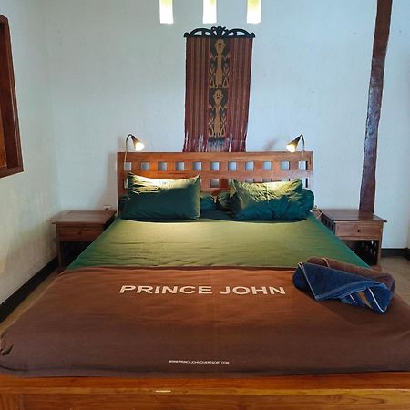 Donggala Prince John Dive Resort מראה חיצוני תמונה