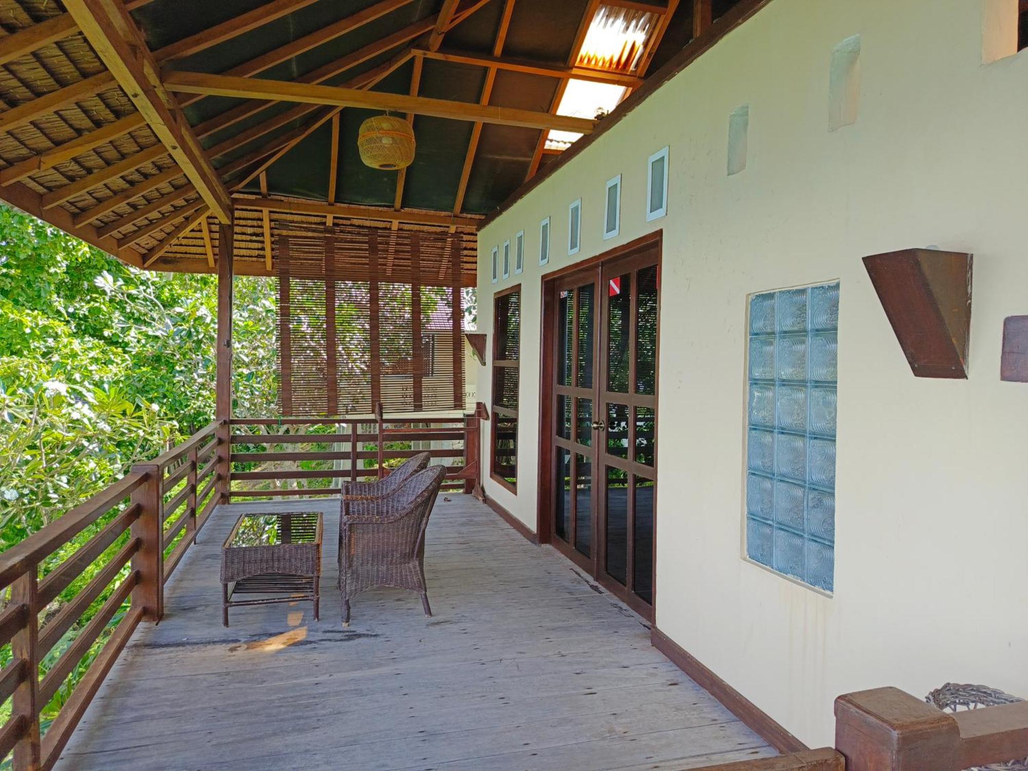 Donggala Prince John Dive Resort מראה חיצוני תמונה